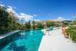 Pool & views