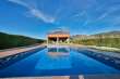 Pool & views