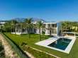 Pool & views
