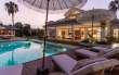Pool & views