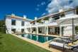 Pool & views