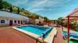 Pool & views