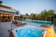 Pool & views
