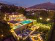 Pool & views