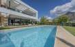 Pool & views